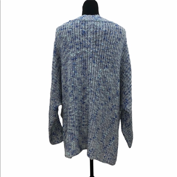 NEW Style & Co. V-neck Doloman-Sleeve Sweater - Picture 3 of 6